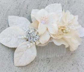 bridal comb with velvet flowers and rhinestone