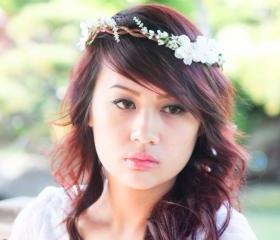 woodland flower, bridal hair flower, rustic wedding,white flower hair crown