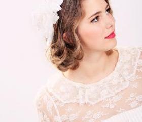 bridal headband, flower headpiece, white flower headband, bidal headband, wedding sikl flower, white silk rose